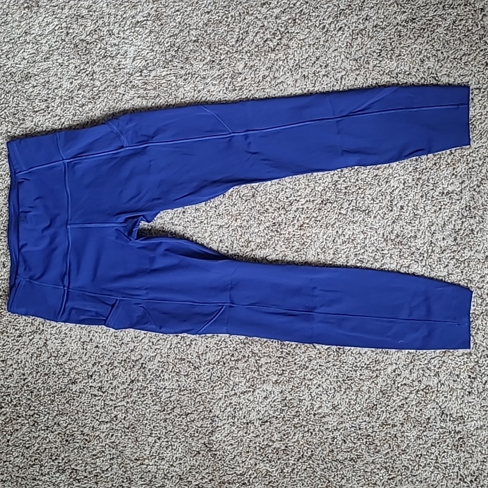 Lululemon Fast and Free non-reflective legging size 6, 25" inseam color blue